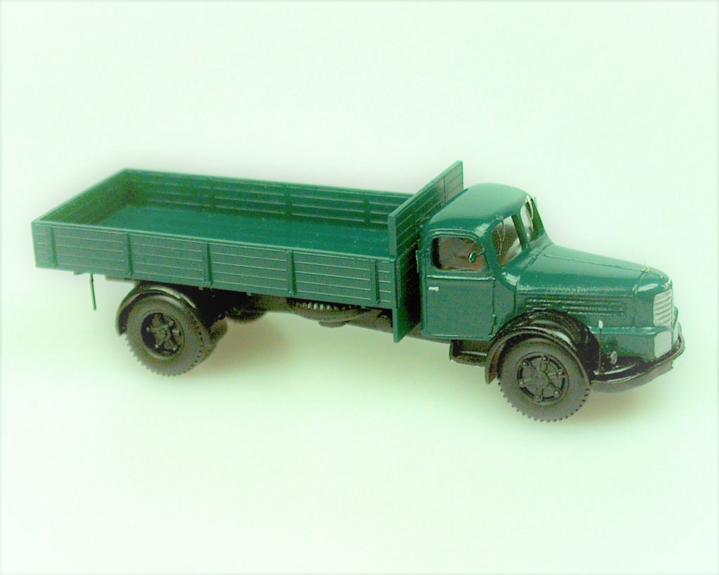 S706R flatbed truck 1946