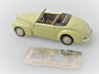 S1102 Tudor Roadster