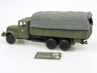 T111R (1952) valník s plachtou