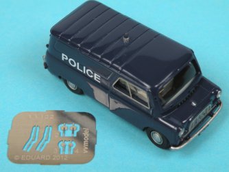 Bedford CA Van POLICE (UK)