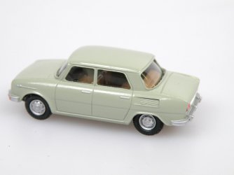 1969 CZ car (green-grey)