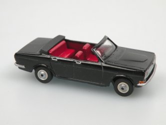 GAZ 24 cabrio černý