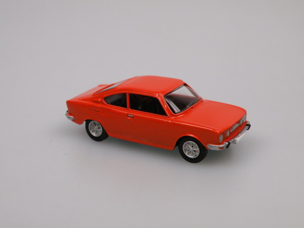S110R Coupe 1973 Orange
