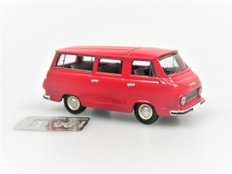 S1203 Minibus red